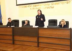Главный редактор российского журнала «Юность» в Гродно встретился с журналистами и студентами