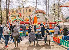 Праздничная торговля в парке Жилибера: чем радуют гродненцев продавцы и ремесленники?