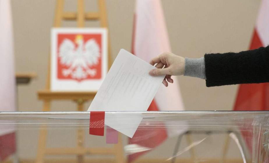 Манипуляция избирателями и пивные вечеринки. Польская элита превратила выборы в настоящий фарс