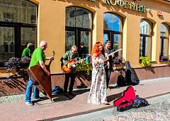 "Туманы" в тысячу голосов, ретроностальгия и Rock Zone в самом центре. Как #Гроднозвучит в свой день рождения 