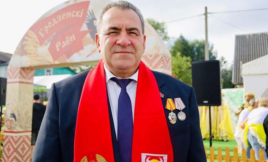 Всем аграриям спасибо за труд Всем аграриям спасибо за труд