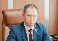 Прямую телефонную линию с жителями Гродненщины провел заместитель председателя облисполкома Андрей Болтрик