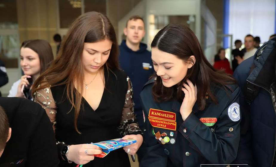 Хорошие деньги, полезное дело, интересный отдых. Почему гродненская молодежь выбирает работу в студотрядах? Хорошие деньги, полезное дело, интересный отдых. Почему гродненская молодежь выбирает работу в студотрядах?