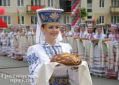 Фестиваль национальных культур в Гродно. Двадцать лет спустя