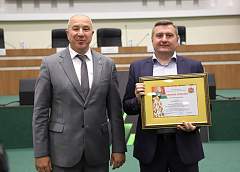 В облисполкоме чествовали баскетболистов «Гродно-93», ставших чемпионами Беларуси 