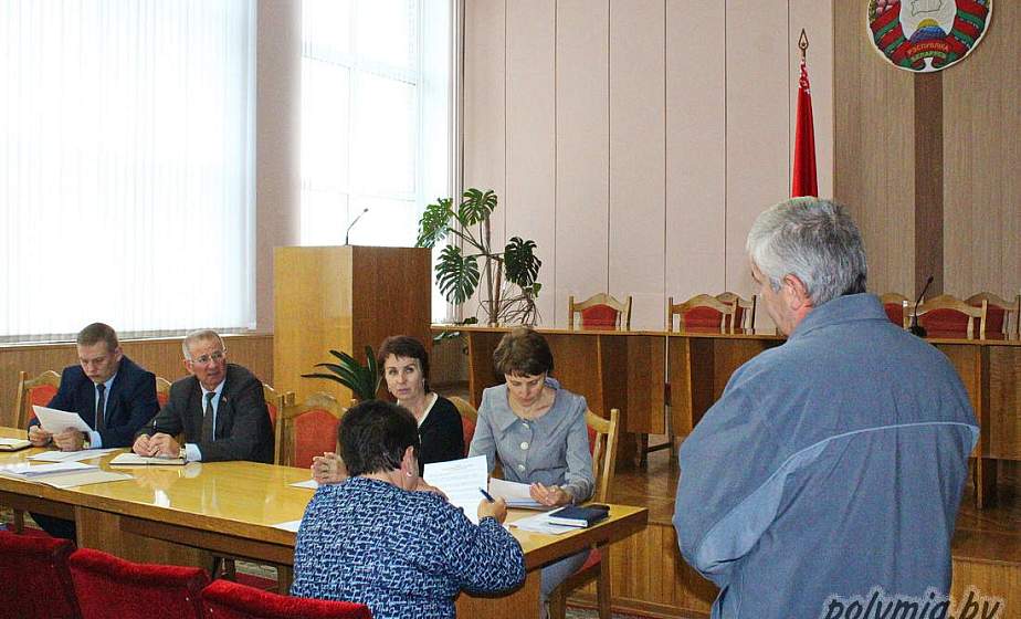 В Кореличском районе списки трудоспособных граждан, не занятых в экономике, значительно сократились В Кореличском районе списки трудоспособных граждан, не занятых в экономике, значительно сократились