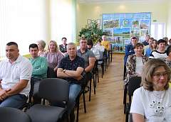 Депутат Палаты представителей Национального собрания Республики Беларусь Олег Романов встретился с трудовым коллективом ГРУП «Скидельское ЖКХ» 
