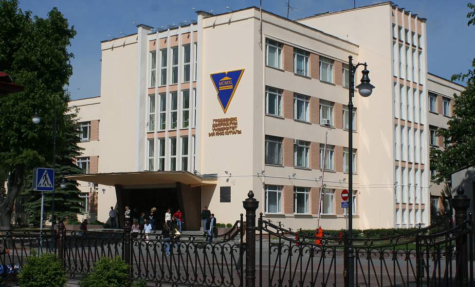 В ГрГУ пройдет день открытых дверей для абитуриентов военных факультетов В ГрГУ пройдет день открытых дверей для абитуриентов военных факультетов
