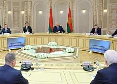 Александр Лукашенко: «Беларусь может иметь товарооборот с Ярославской областью в $500 млн»