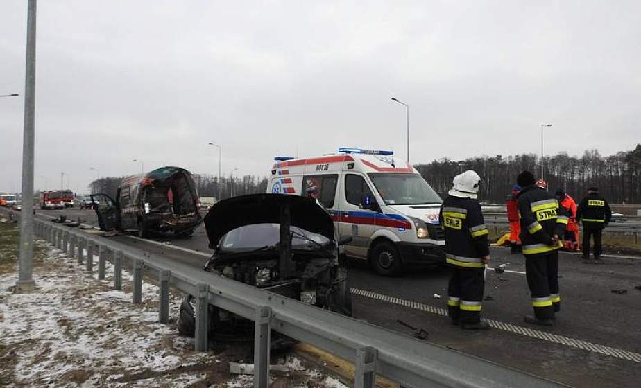 Белорусский дальнобойщик сбил двух человек в Польше Белорусский дальнобойщик сбил двух человек в Польше