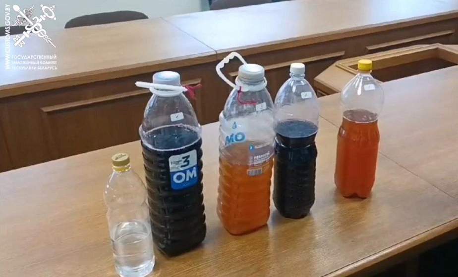 Гродненские таможенники пресекли попытку ввоза вина с растворенным психотропом Гродненские таможенники пресекли попытку ввоза вина с растворенным психотропом